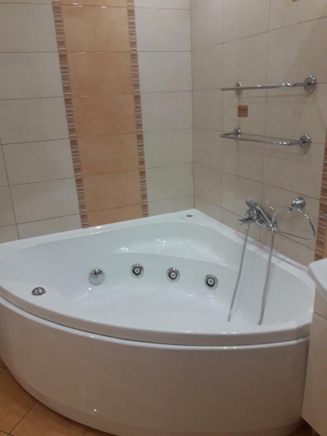 Apartments Seven Castles Kastela Luaran gambar